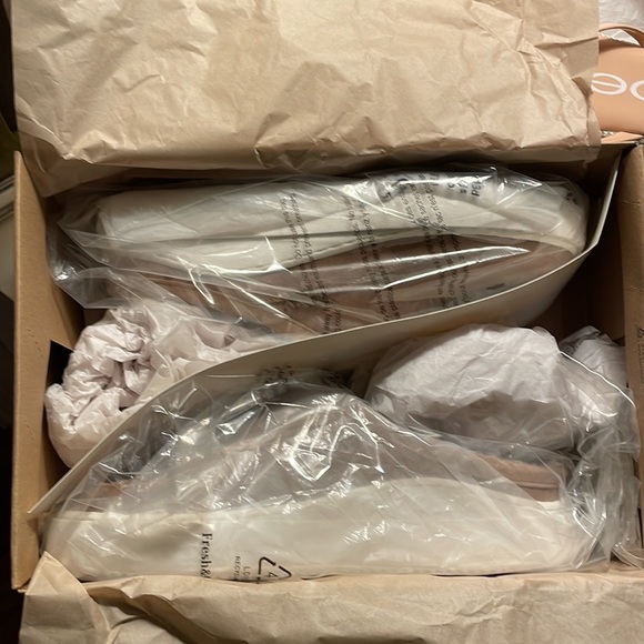 NIB LUCKY BRAND Korrin Faux Fur - Lined Suede Slippers Slip on Shoes new 7.5 - 8 - Picture 6 of 8